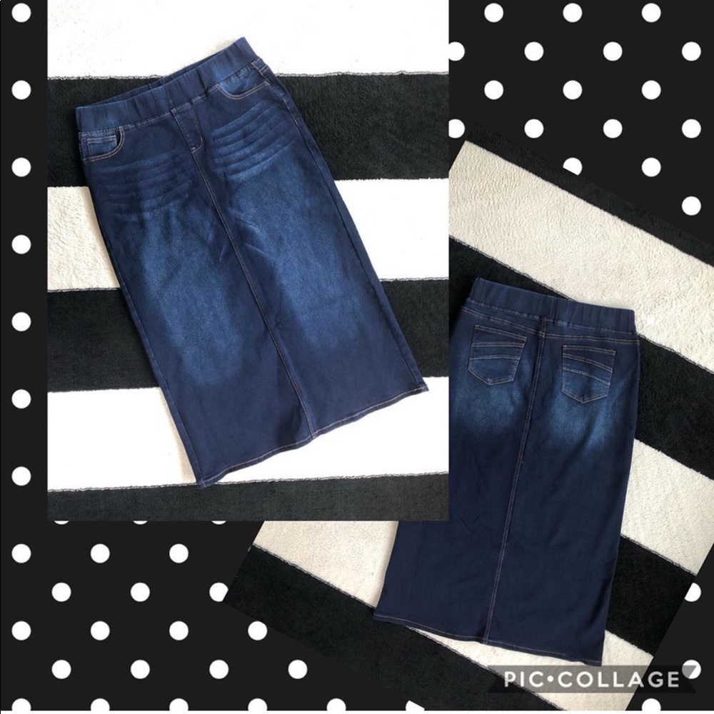 SOLD🌿 Denim Skirt